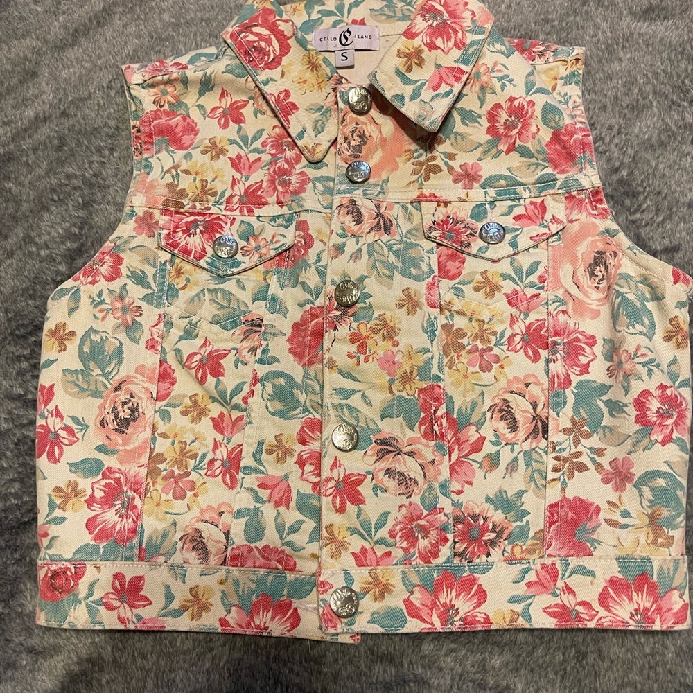 Women vest